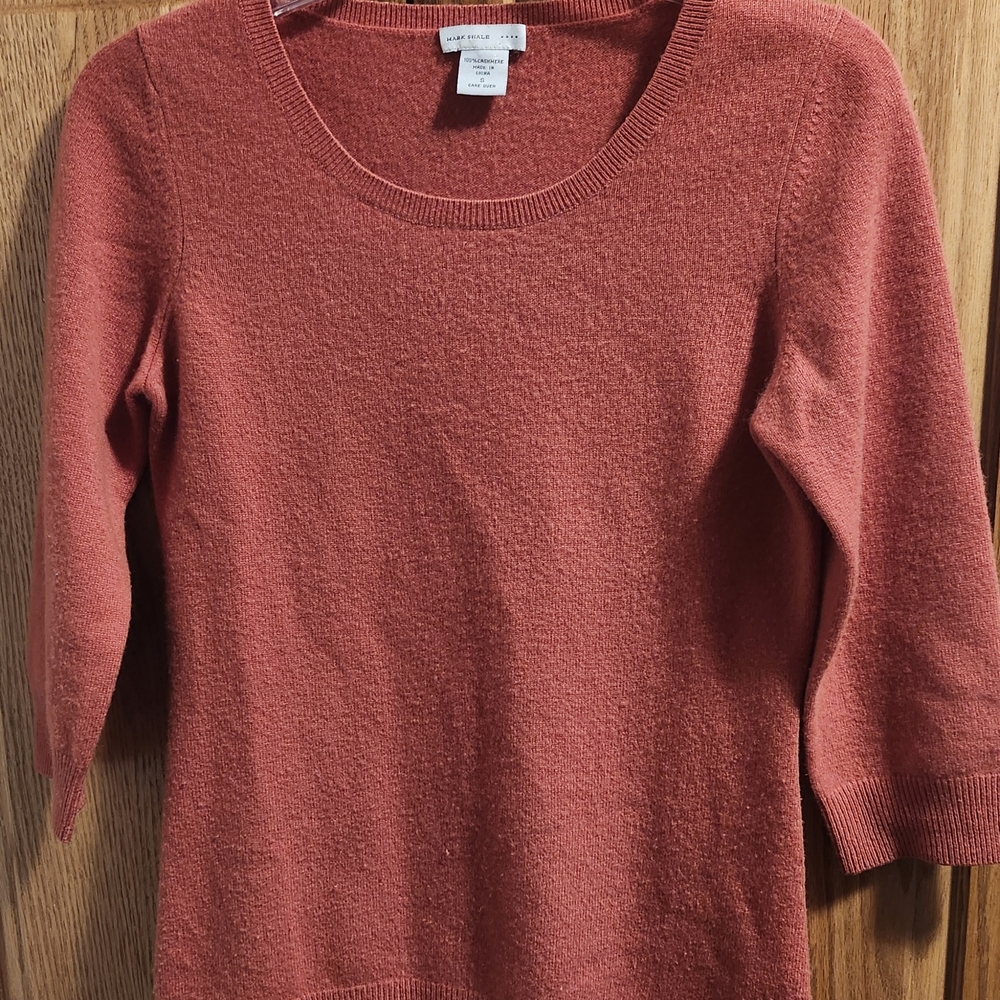 Women's Cashmere Coral Sweater
